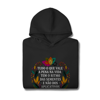 Nome do produto MOLETOM CANGURU O RITMO DAS SEMENTES