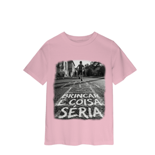 Nome do produto CAMISETA INFANTIL BRINCAR É COISA SÉRIA