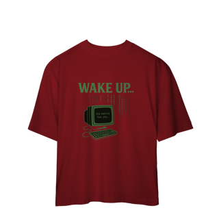 Nome do produto CAMISETA OVERSIZED WAKE UP, THE MATRIX HAS YOU