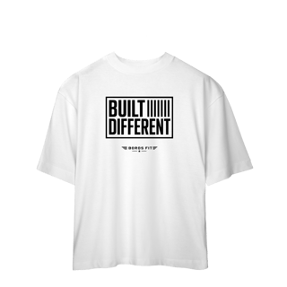 Nome do produto Camiseta Oversized Built Different