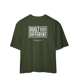Nome do produto Camiseta Oversized Built Different