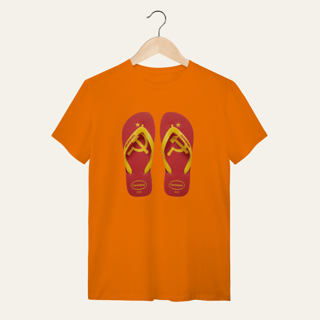 Nome do produto Camiseta Havaianas Foice e Martelo: Sátira Ativa - VOZ ATIVA | Algodão 100% (Quality)
