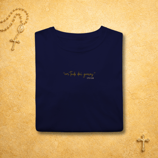 Nome do produto Em Tudo Dai Graças - Escrita Minimalista