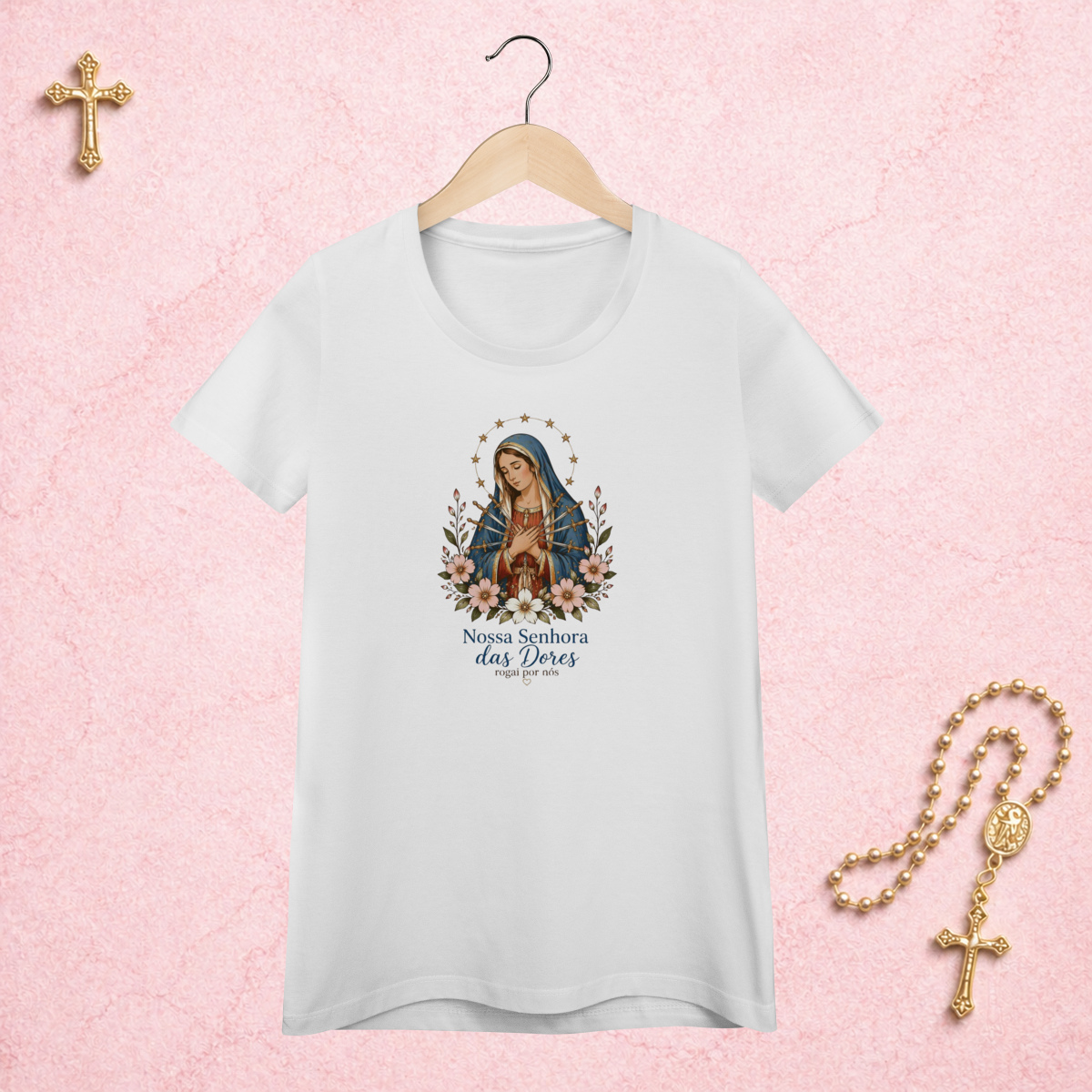 Nome do produto: Nossa Senhora das Dores Floral - Feminina Estampa Central