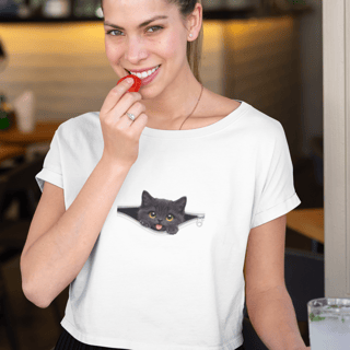 Cropped ZIP PETS –  Cute Black Kitten