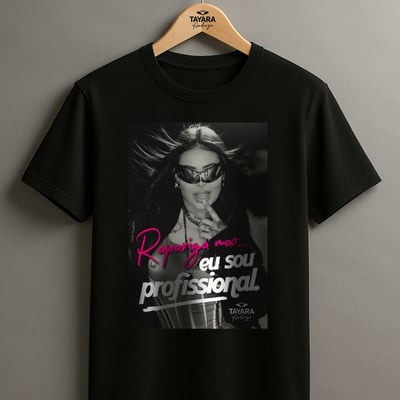 Camiseta PRETA - Sou profissional