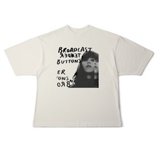 Nome do produto[Oversized] BROADCAST / TENDER BUTTONS