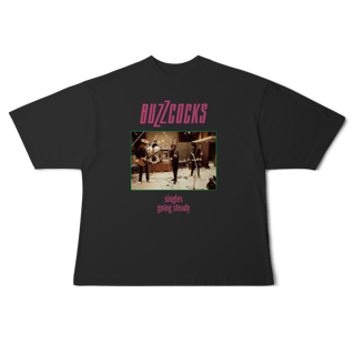 Nome do produto[Oversized] BUZZCOCKS / SINGLES GOING STEADY