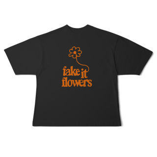 Nome do produto[Oversized] BEABADOOBEE / FAKE IT FLOWERS