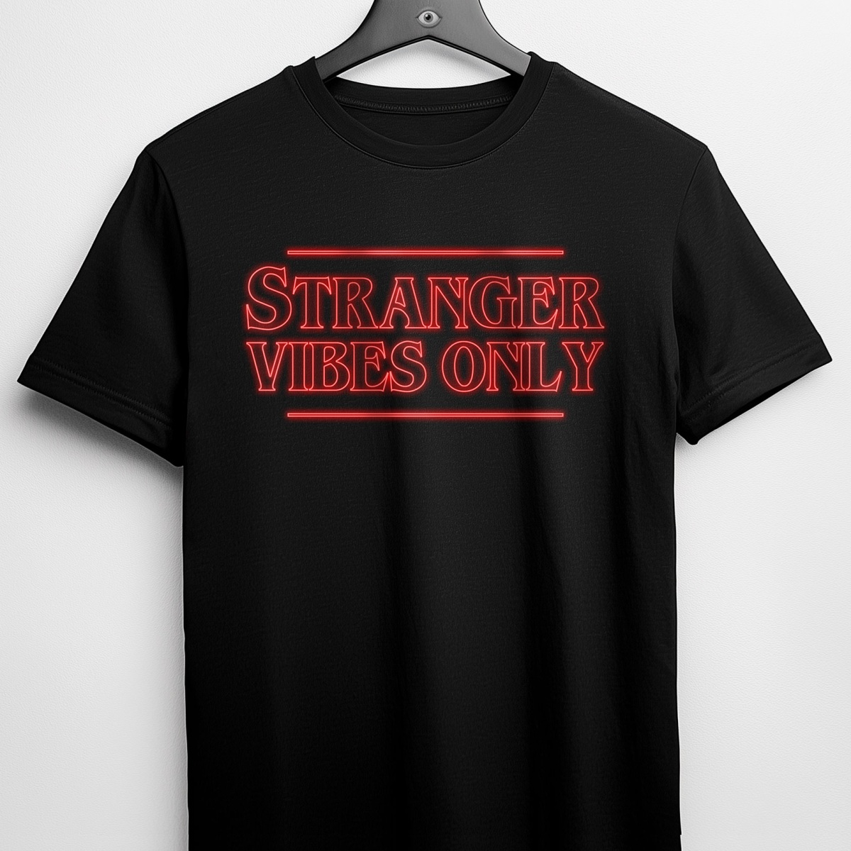 Nome do produto: Camiseta - Stranger Vibes Only