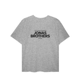 Nome do produto CAMISA PLUS SIZE - HERE TO SUPPORT MY GIRLFRIEND'S OBSESSION | JONAS BROTHERS