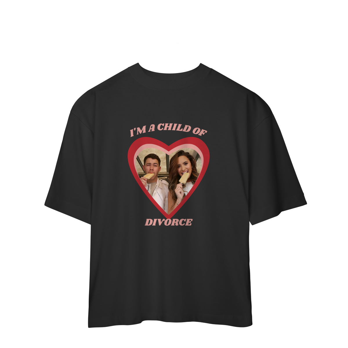 Nome do produto: CAMISA OVERSIZED - CHILD OF DIVORCE NICK & DEMI LOVATO | JONAS BROTHERS