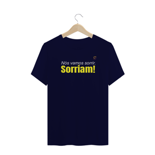 Nome do produto T-shirt Plus Size Sorriam!