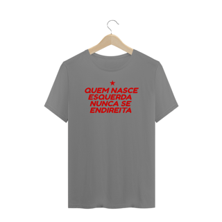 Nome do produto T-shirt Plus Size NUNCA SE ENDIREITA