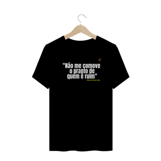 Nome do produto T-shirt Plus Size NÃO ME COMOVE