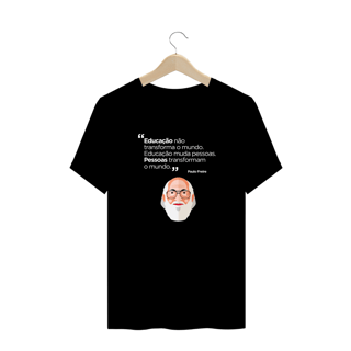 Nome do produto T-shirt Plus Size Paulo Freire