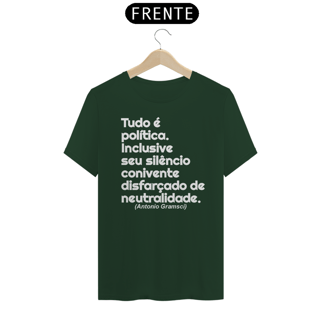 Nome do produto T-shirt Tradicional Tudo é política