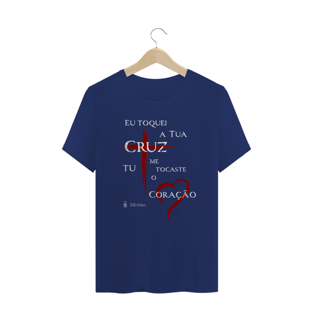 Nome do produtoCamiseta Plus Size Toquei a Tua Cruz (escura)