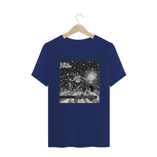 Nome do produtoCamiseta Pátria Celeste Homem Novo x Mundo Novo P&B