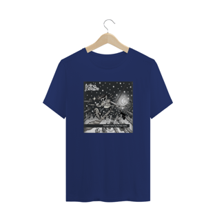 Nome do produtoCamiseta Plus Size Pátria Celeste Homem Novo x Mundo Novo P&B