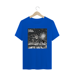 Nome do produtoCamiseta Pátria Celeste Homem Novo x Mundo Novo P&B