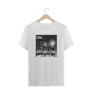 Nome do produtoCamiseta Plus Size Pátria Celeste Homem Novo x Mundo Novo P&B