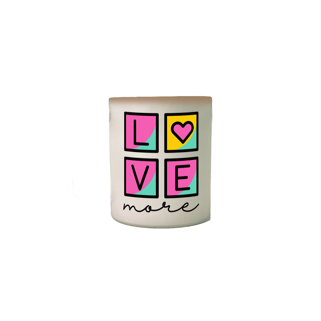 {Caneca Mágica & Bacana} Love more ♡