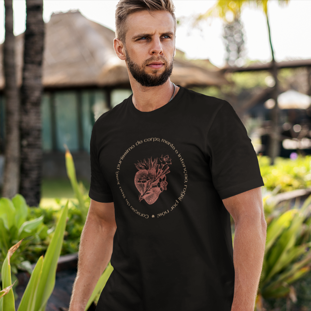 Nome do produto: Camisa Coração de São José