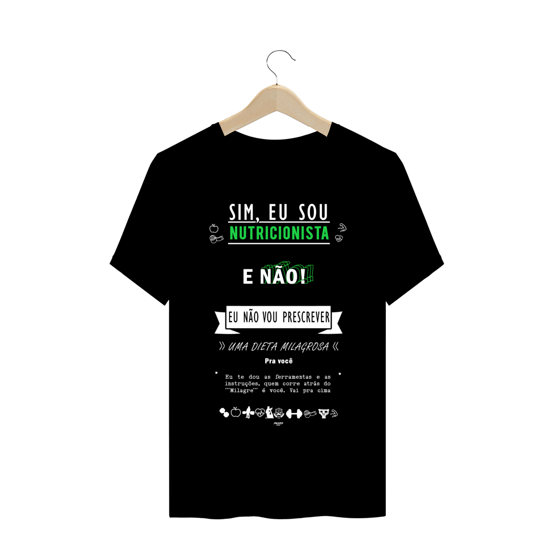 Nome do produto: Camiseta SIM, EU SOU NUTRI E NÃO.. - BLACK