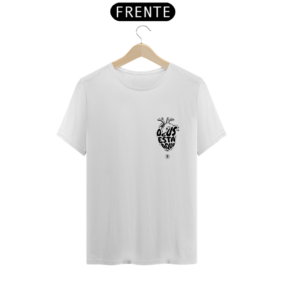 CAMISA DEUS ESTÁ AQUI MASCULINA