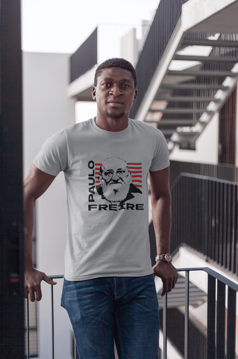 Nome do produto: Paulo Freire