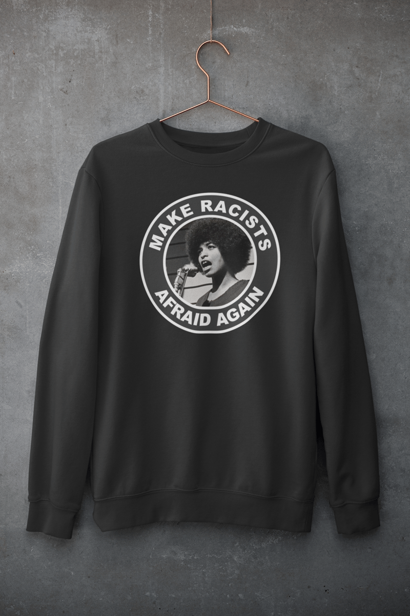 Nome do produto: Moletom Racists Afraid - Angela Davis