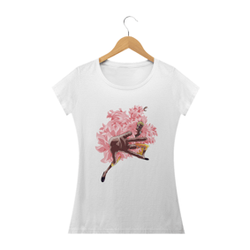 Camiseta Feminina Doflamingo - One Piece