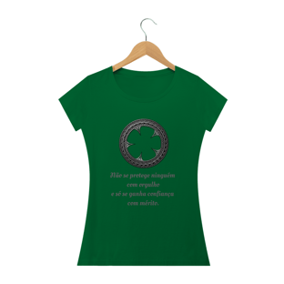 Nome do produtoCamiseta Feminina Frase Black Clover
