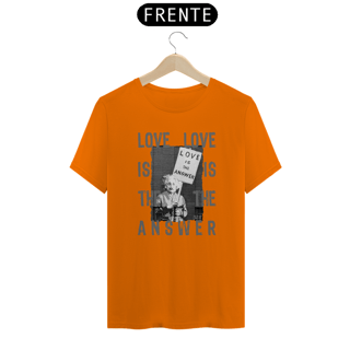 Nome do produto Camiseta Graffiti Love is the answer