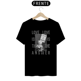 Nome do produto Camiseta Graffiti Love is the answer