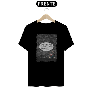 Nome do produto Camiseta Graffiti Love is the only language