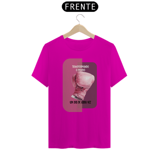 Nome do produto Camiseta Transformando o mundo