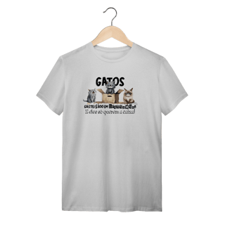 Nome do produto Camiseta Gatos só querem a caixa