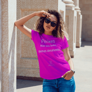 Nome do produto T-shirt Feminina Básica Cores I - Peixes - Coleção Diversas