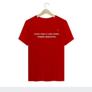 Nome do produtoCamiseta Venha para o lado Negro - Temos biscoito.
