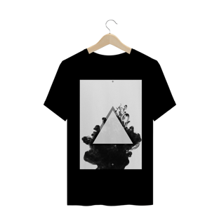 Nome do produtoCamisa Masculina  Triangle