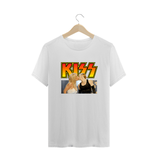 Nome do produto CAMISETA PLUS SIZE VMA KISS (Britney Spears & Madonna)