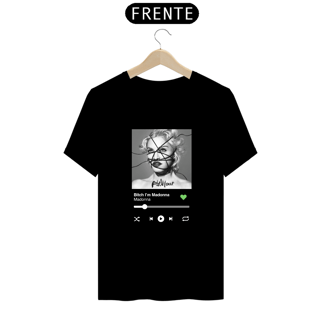 Nome do produto Camiseta Ouvindo Madonna (Disco Rebel Heart)