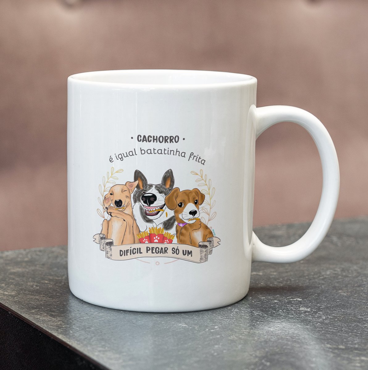 Nome do produto: Caneca Cachorro é Igual Fritas - Cerâmica Branca