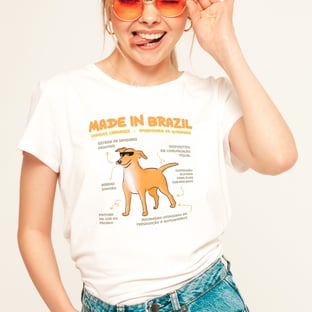 Nome do produtoCamiseta Feminina Vira-lata Caramelo Made in Brazil