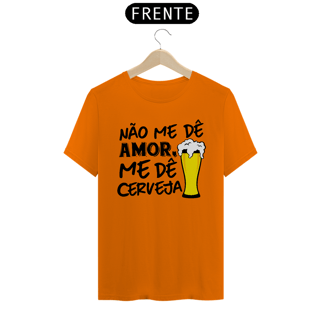 Nome do produto Camiseta Carnaval Me dê Cerveja M02
