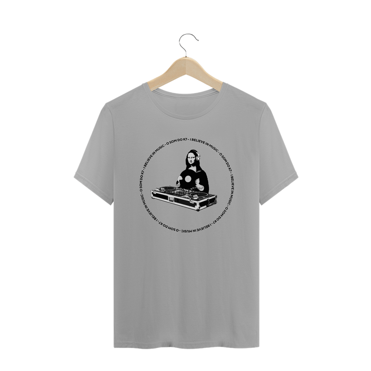 Nome do produto: T-SHIRT MONA DJ - O SOM DO K7