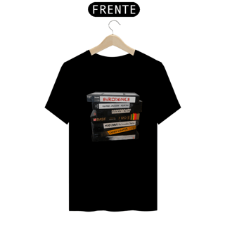 Nome do produto CAMISETA VHS CLÁSSICA
