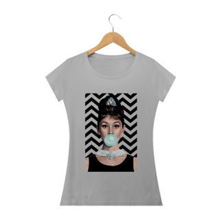 Camiseta Audrey Hepburn Bubblegum #bylok